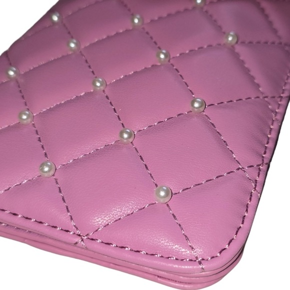 Badgley Mischka Pearls Strap Phone Case Purple NWT - Picture 2 of 9